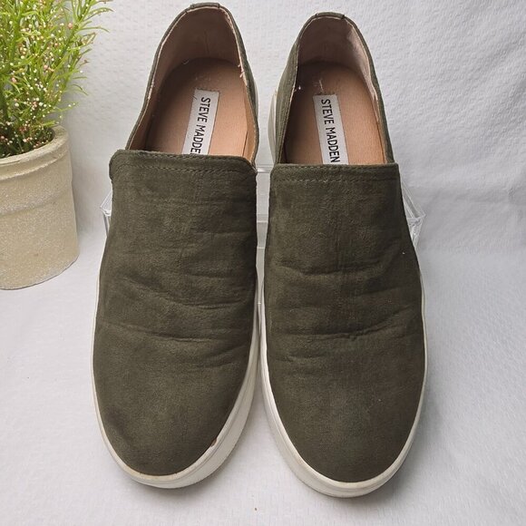 STEVE MADDEN ZAYNA ARMY GREEN SLIP ON SUEDE SHOE WOMENS SIZE 8 EUC - Picture 5 of 10